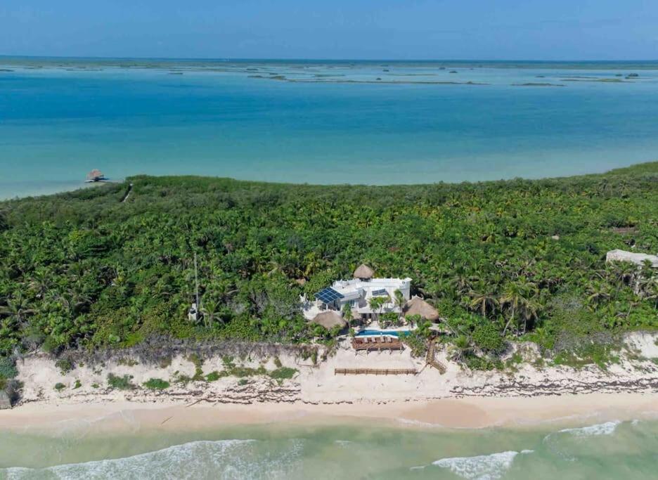 Luxury 5-Br Beachfront Home In Tulum Casa Sofia Gato Extérieur photo